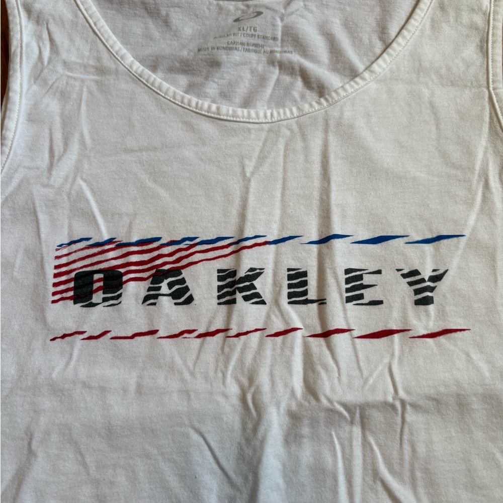 Oakley Tank Top - Picture 5 of 9